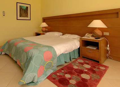 Стандартный номер в отеле Hilton Nuweiba Coral Resort 4* (Хилтон Нувейба Корал Резорт 4*) Фото отеля Hilton Nuweiba Coral Resort 4* (Хилтон Нувейба Корал Резорт 4*)