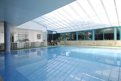 Крытый бассейн отеля Dinler Hotels Alanya 5* (Динлер Отель Алания 5*) Фото отеля Dinler Hotels Alanya 5* (Динлер Отель Алания 5*)