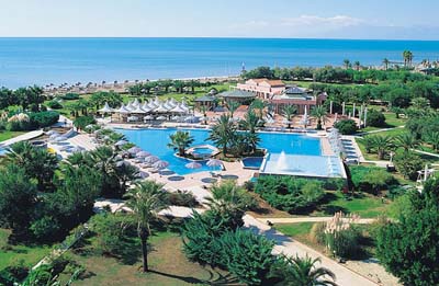 Бассейн отеля Crystal Tat Beach Golf Resort & Spa 5* (Кристалл Тат Бич Гольф Резорт энд Спа 5*) Фото отеля Crystal Tat Beach Golf Resort & Spa 5* (Кристалл Тат Бич Гольф Резорт энд Спа 5*)