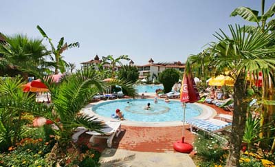 Детский бассейн в отеле Saphir Hotel 4* (Сапфир Отель 4*) Фото отеля Saphir Hotel 4* (Сапфир Отель 4*)