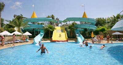 Водные горки в отеле Saphir Hotel 4* (Сапфир Отель 4*) Фото отеля Saphir Hotel 4* (Сапфир Отель 4*)