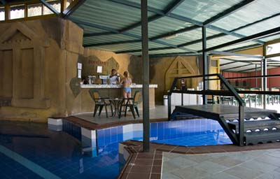 Крытый бассейн отеля The Garden Beach Hotel 5* (Гарден Бич Отель 5*) Фото отеля The Garden Beach Hotel 5* (Гарден Бич Отель 5*)