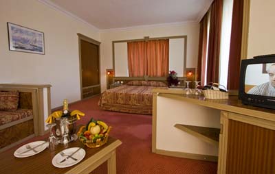 Номер отеля The Garden Beach Hotel 5* (Гарден Бич Отель 5*) Фото отеля The Garden Beach Hotel 5* (Гарден Бич Отель 5*)