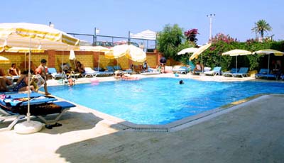 Бассейн отеля Galaxy Beach Hotel 4* (Галакси Бич Отель 4*) Фото отеля Galaxy Beach Hotel 4* (Галакси Бич Отель 4*)