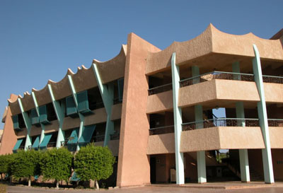 Жилой корпус отеля Hilton Nuweiba Coral Resort 4* (Хилтон Нувейба Корал Резорт 4*) Фото отеля Hilton Nuweiba Coral Resort 4* (Хилтон Нувейба Корал Резорт 4*)
