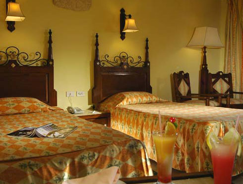 Номер отеля Sunny Days El Palacio Resort & Spa 4* (Санни Дейз Эль Паласио Резорт энд Спа 4*) Фото отеля Sunny Days El Palacio Resort & Spa 4* (Санни Дейз Эль Паласио Резорт энд Спа 4*)