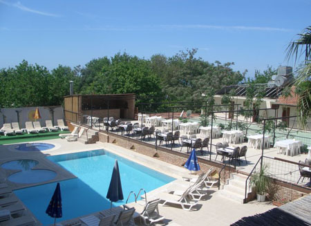Бассейн отеля Side Miami Beach Hotel 3* (Сиде Майами Бич Отель 3*) Фото отеля Side Miami Beach Hotel 3* (Сиде Майами Бич Отель 3*)