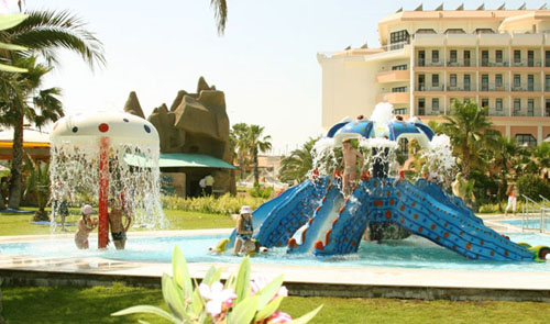 Детский бассейн отеля Adora Golf Resort Hotel 5* (Адора Гольф Резорт Отель 5*) Фото отеля Adora Golf Resort Hotel 5* (Адора Гольф Резорт Отель 5*)