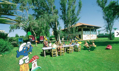 Детская площадка отеля Adora Golf Resort Hotel 5* (Адора Гольф Резорт Отель 5*) Фото отеля Adora Golf Resort Hotel 5* (Адора Гольф Резорт Отель 5*)