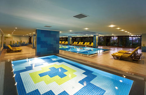 Крытый бассейн отеля Belek Beach Resort Hotel 5* (Белек Бич Резорт Отель 5*) Фото отеля Belek Beach Resort Hotel 5* (Белек Бич Резорт Отель 5*)