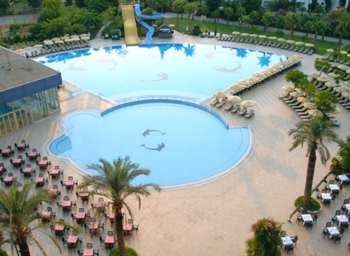 Бассейн отеля Simena Holiday Village & Villas HV1 (Симена Холидей Виллэдж энд Виллас HV1) Фото отеля Simena Holiday Village & Villas HV1 (Симена Холидей Виллэдж энд Виллас HV1)
