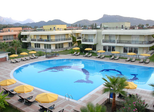 Бассейн отеля Simena Holiday Village & Villas HV1 (Симена Холидей Виллэдж энд Виллас HV1) Фото отеля Simena Holiday Village & Villas HV1 (Симена Холидей Виллэдж энд Виллас HV1)