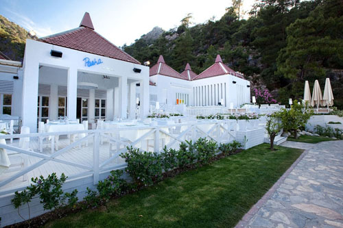 Ресторан Pasha on the Bay отеля Hillside Beach Club HV1 (Хилсайд Бич Клуб HV1) Фото отеля Hillside Beach Club HV1 (Хилсайд Бич Клуб HV1)