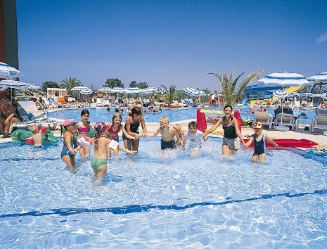 Детский бассейн отеля Aydinbey Gold Dreams 5* (Айдинбей Голд Дримс 5*) Фото отеля Aydinbey Gold Dreams 5* (Айдинбей Голд Дримс 5*)