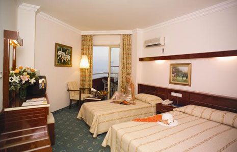 Стандартный номер отеля Aydinbey Gold Dreams 5* (Айдинбей Голд Дримс 5*) Фото отеля Aydinbey Gold Dreams 5* (Айдинбей Голд Дримс 5*)