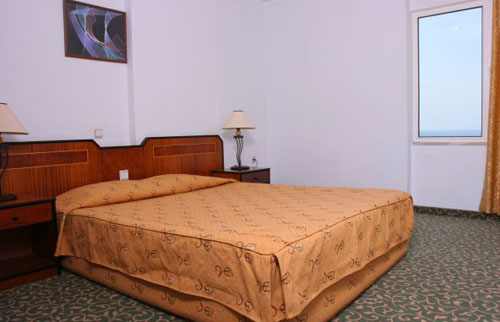 Номер отеля Xeno Hotels Sonas Alpina 4* (Ксено Хотелс Сонас Альпина 4*) Фото отеля Xeno Hotels Sonas Alpina 4* (Ксено Хотелс Сонас Альпина 4*)