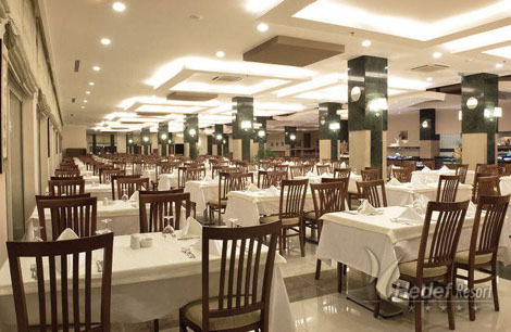 Ресторан отеля Hedef Resort & Spa Hotel 5* (Хедеф Резорт энд Спа Отель 5*) Фото отеля Hedef Resort & Spa Hotel 5* (Хедеф Резорт энд Спа Отель 5*)
