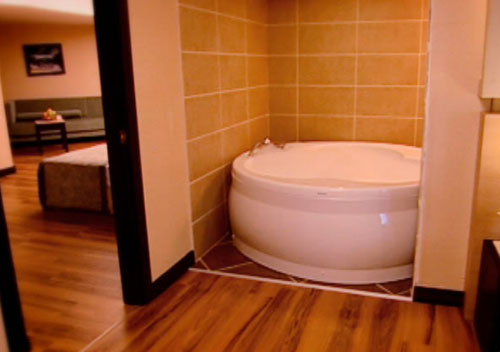 Номер Jacuzzi Suite отеля Long Beach Resort Hotel & Spa 5* (Лонг Бич Резорт Отель энд Спа 5*) Фото отеля Long Beach Resort Hotel & Spa 5* (Лонг Бич Резорт Отель энд Спа 5*)