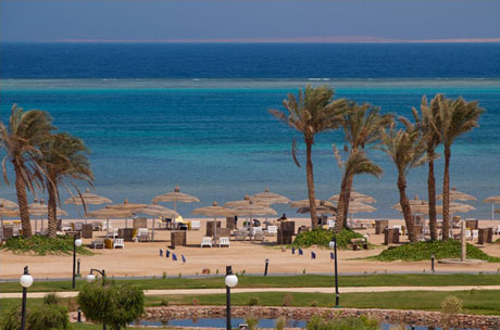 Пляж отеля Sol Y Mar Riva Mar 5* (Соль И Мар Рива Мар 5*) Фото отеля Sol Y Mar Riva Mar 5* (Соль И Мар Рива Мар 5*)