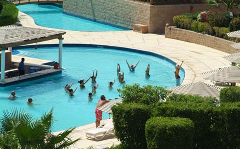 Бассейн отеля Fort Arabesque Resort Spa & Villas 5* (Форт Арабески Резорт Спа энд Виллас 5*) Фото отеля Fort Arabesque Resort Spa & Villas 5* (Форт Арабески Резорт Спа энд Виллас 5*)