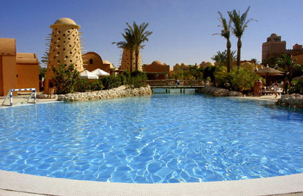 Бассейн отеля Grand Makadi 5* (Гранд Макади 5*) Фото отеля Grand Makadi 5* (Гранд Макади 5*)