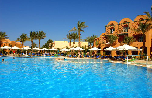 Бассейн отеля Sensimar Makadi Hotel 4* (Сенсимар Макади Отель 4*) Фото отеля Sensimar Makadi Hotel 4* (Сенсимар Макади Отель 4*)