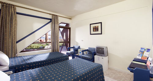 Номер Superior отеля Sol Y Mar Paradise Beach 4* (Сол И Мар Парадайз Бич 4*) Фото отеля Sol Y Mar Paradise Beach 4* (Сол И Мар Парадайз Бич 4*)