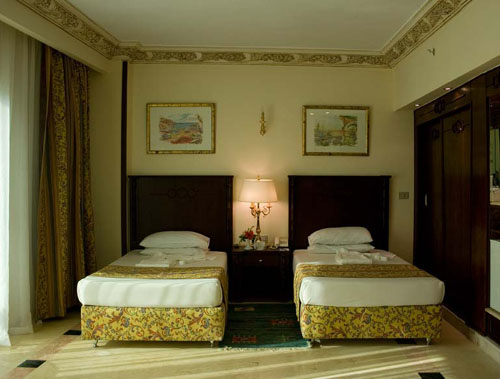 Номер отеля Montillon Grand Horizon Beach Resort 4* (Монтилон Гранд Горизонт Бич Резорт 4*) Фото отеля Montillon Grand Horizon Beach Resort 4* (Монтилон Гранд Горизонт Бич Резорт 4*)
