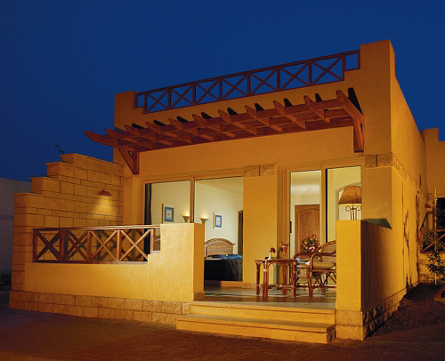 Бунгало отеля Coral Beach Resort Hurghada 4* (Корал Бич Резорт Хургада 4*) Фото отеля Coral Beach Resort Hurghada 4* (Корал Бич Резорт Хургада 4*)