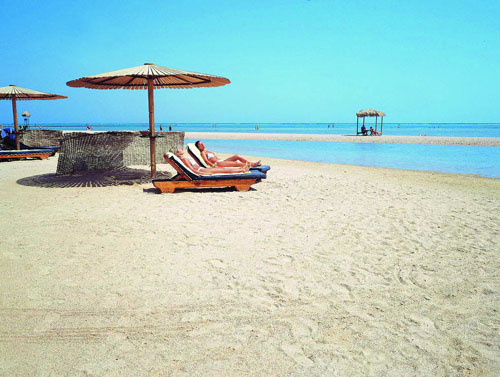 Пляж отеля El Hayat Sharm Resort 4* (Эль Хаят Шарм Резорт 4*) Фото отеля El Hayat Sharm Resort 4* (Эль Хаят Шарм Резорт 4*)