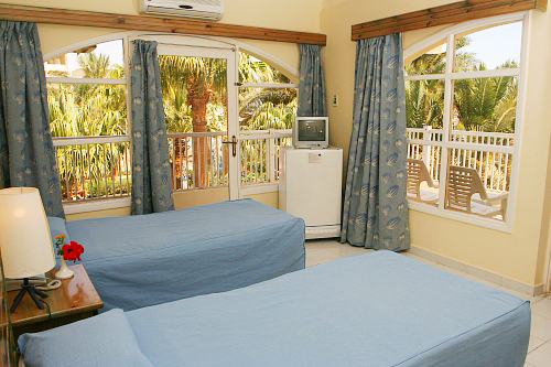Номер отеля Three Corners Triton Empire Beach Resort 3* (Фри Корнерс Тритон Эмпайр Бич Резорт 3*) Фото отеля Three Corners Triton Empire Beach Resort 3* (Фри Корнерс Тритон Эмпайр Бич Резорт 3*)