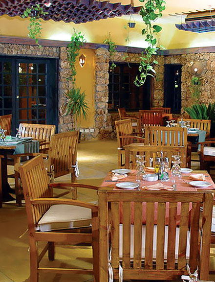Ресторан отеля Delta Sharm Resort 4* (Дельта Шарм Резорт 4*) Фото отеля Delta Sharm Resort 4* (Дельта Шарм Резорт 4*)