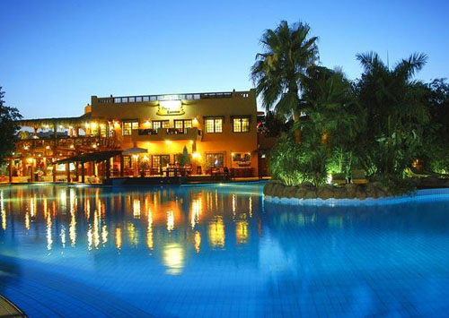 Бассейн отеля Delta Sharm Resort 4* (Дельта Шарм Резорт 4*) Фото отеля Delta Sharm Resort 4* (Дельта Шарм Резорт 4*)
