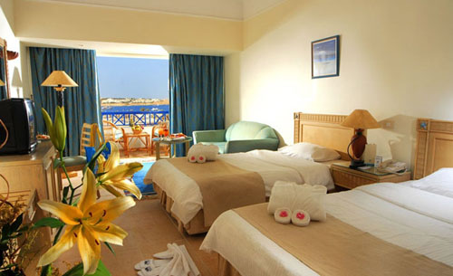 Номер отеля Tropitel Naama Bay 5* (Тропитель Наама Бей 5*) Фото отеля Tropitel Naama Bay 5* (Тропитель Наама Бей 5*)