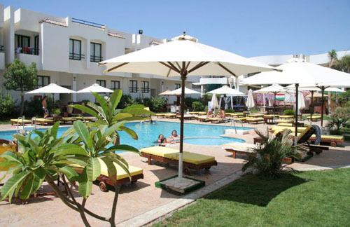 Бассейн отеля Viking Club 4* (Викинг Клуб 4*) Фото отеля Viking Club 4* (Викинг Клуб 4*)