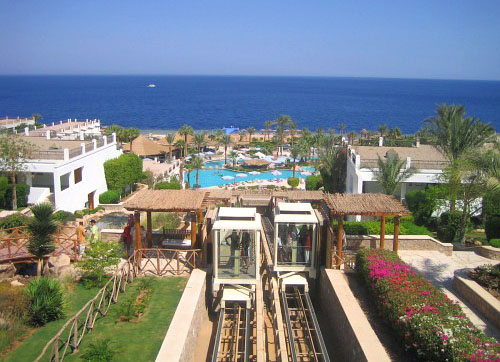 Отель Hilton Sharm Waterfalls Resort 5* (Хилтон Шарм Вотерфолс Резорт 5*) Фото отеля Hilton Sharm Waterfalls Resort 5* (Хилтон Шарм Вотерфолс Резорт 5*)