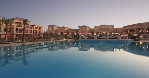 Бассейн отеля Jaz Aquamarine Resort 5* (Джаз Аквамарин Резорт 5*) Фото отеля Jaz Aquamarine Resort 5* (Джаз Аквамарин Резорт 5*)