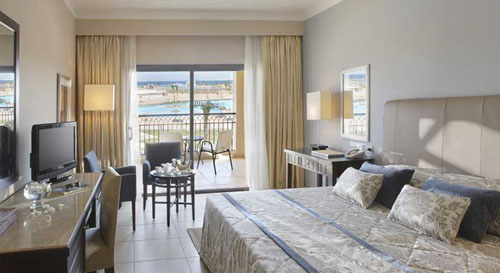 Номер отеля Jaz Aquamarine Resort 5* (Джаз Аквамарин Резорт 5*) Фото отеля Jaz Aquamarine Resort 5* (Джаз Аквамарин Резорт 5*)