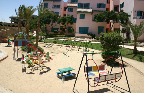 Детская площадка отеля Zahabia Hotel & Beach Resort 3* (Захабия Отель энд Бич Резорт 3*) Фото отеля Zahabia Hotel & Beach Resort 3* (Захабия Отель энд Бич Резорт 3*)