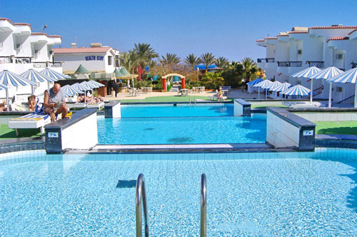 Бассейн отеля Sand Beach 3* (Санд Бич 3*) Фото отеля Sand Beach 3* (Санд Бич 3*)