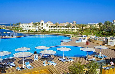 Бассейн отеля Dana Beach Resort 5* (Дана Бич Резорт 5*) Фото отеля Dana Beach Resort 5* (Дана Бич Резорт 5*)