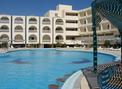 Бассейн отеля Pharaoh Club Hotel 3* (Фараон Клуб Отель 3*) Фото отеля Pharaoh Club Hotel 3* (Фараон Клуб Отель 3*)