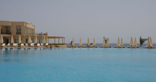 Бассейн отеля Cleopatra Luxury Resort Sharm El Sheikh 5* (Клеопатра Лакшери Резорт Шарм-эль-Шейх 5*) Фото отеля Cleopatra Luxury Resort Sharm El Sheikh 5* (Клеопатра Лакшери Резорт Шарм-эль-Шейх 5*)