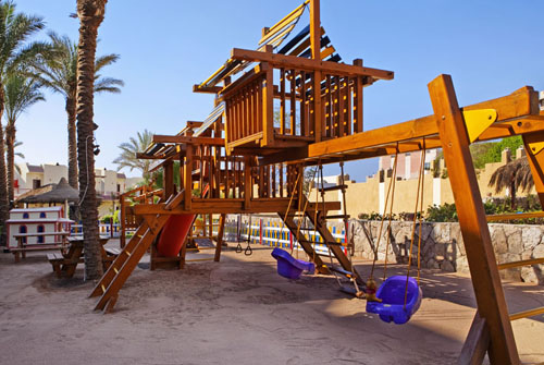 Детская площадка отеля Hilton Sharks Bay Resort 4* (Хилтон Шаркс Бей Резорт 4*) Фото отеля Hilton Sharks Bay Resort 4* (Хилтон Шаркс Бей Резорт 4*)