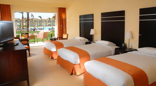 Номер отеля Hilton Sharks Bay Resort 4* (Хилтон Шаркс Бей Резорт 4*) Фото отеля Hilton Sharks Bay Resort 4* (Хилтон Шаркс Бей Резорт 4*)