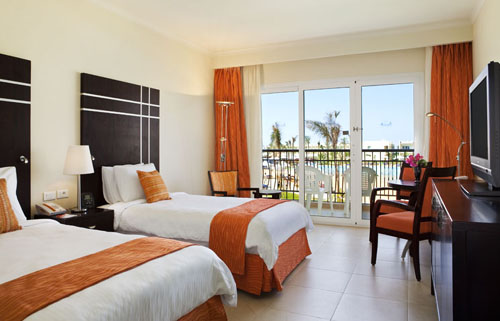 Номер отеля Hilton Sharks Bay Resort 4* (Хилтон Шаркс Бей Резорт 4*) Фото отеля Hilton Sharks Bay Resort 4* (Хилтон Шаркс Бей Резорт 4*)