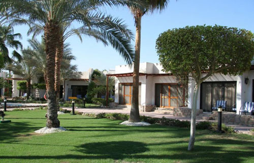 Бунгало Hilton Fayrouz Resort 4* (Хилтон Файроуз Резорт 4*) Фото отеля Hilton Fayrouz Resort 4* (Хилтон Файроуз Резорт 4*)