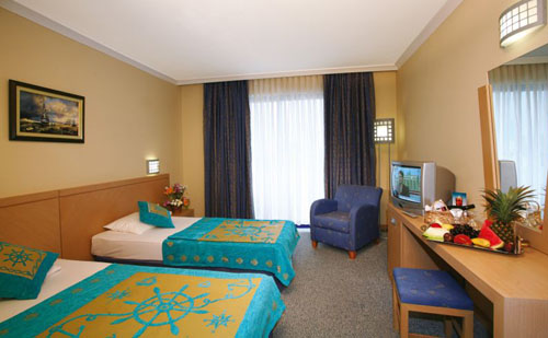 Номер отеля Catamaran Resort Hotel 5* (Катамаран Резорт Отель 5*) Фото отеля Catamaran Resort Hotel 5* (Катамаран Резорт Отель 5*)