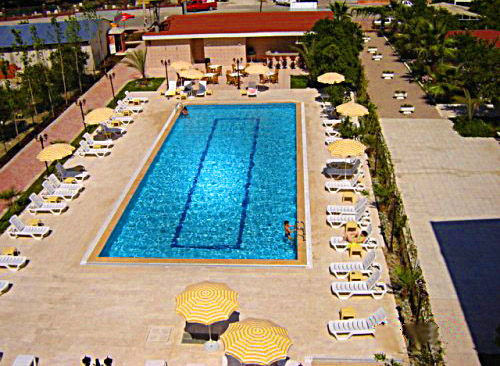 Бассейн отеля Sunmerry Hotel 4* (Санмерри Отель 4*) Фото отеля Sunmerry Hotel 4* (Санмерри Отель 4*)