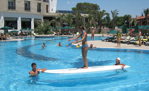 Бассейн отеля Imperial Sunland Resort & Spa 5* (Империал Санленд Резорт энд Спа 5*) Фото отеля Imperial Sunland Resort & Spa 5* (Империал Санленд Резорт энд Спа 5*)